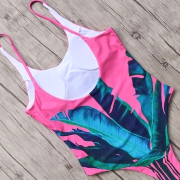 💕RESTOCKED! Hot Pink & Palm Patterned Swimsuit💕 - Picture 4 of 5